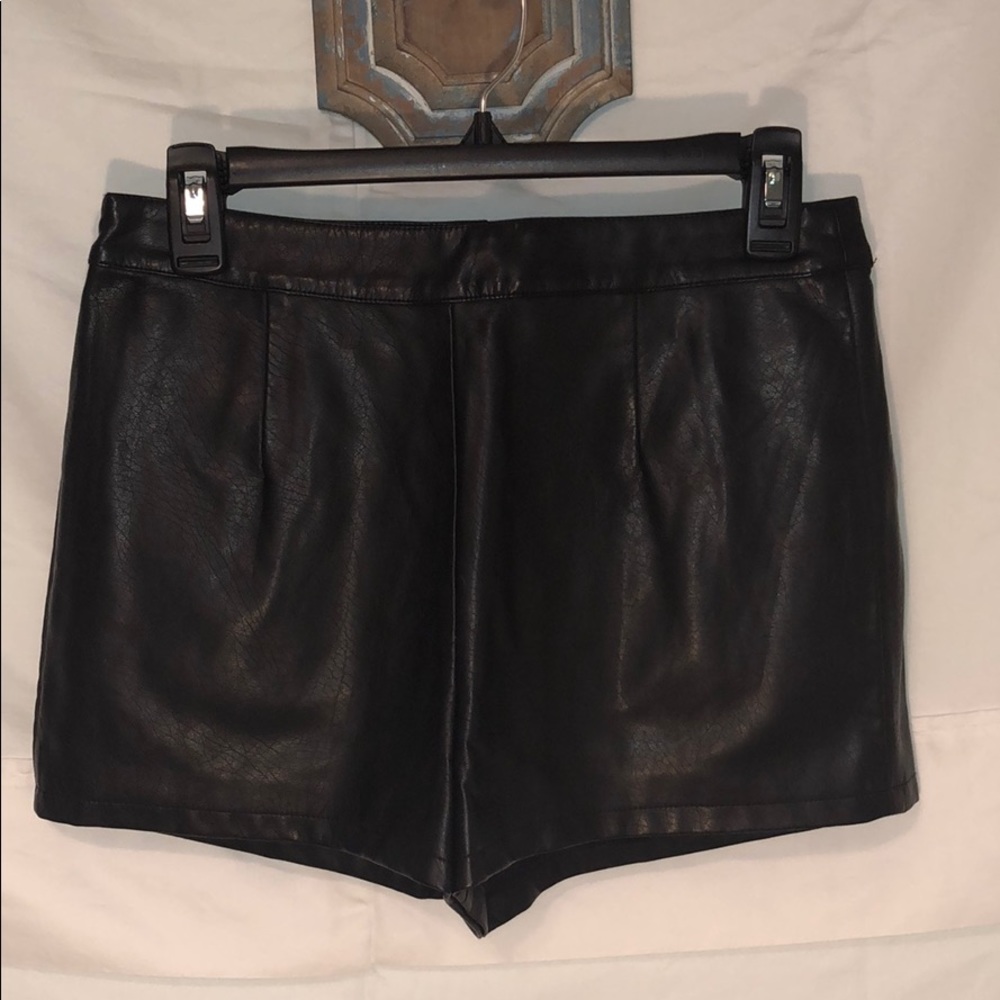 NWT Faux leather shorts